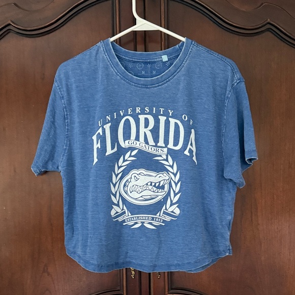 Tops - University of Florida Blue T-Shirt size medium GUC